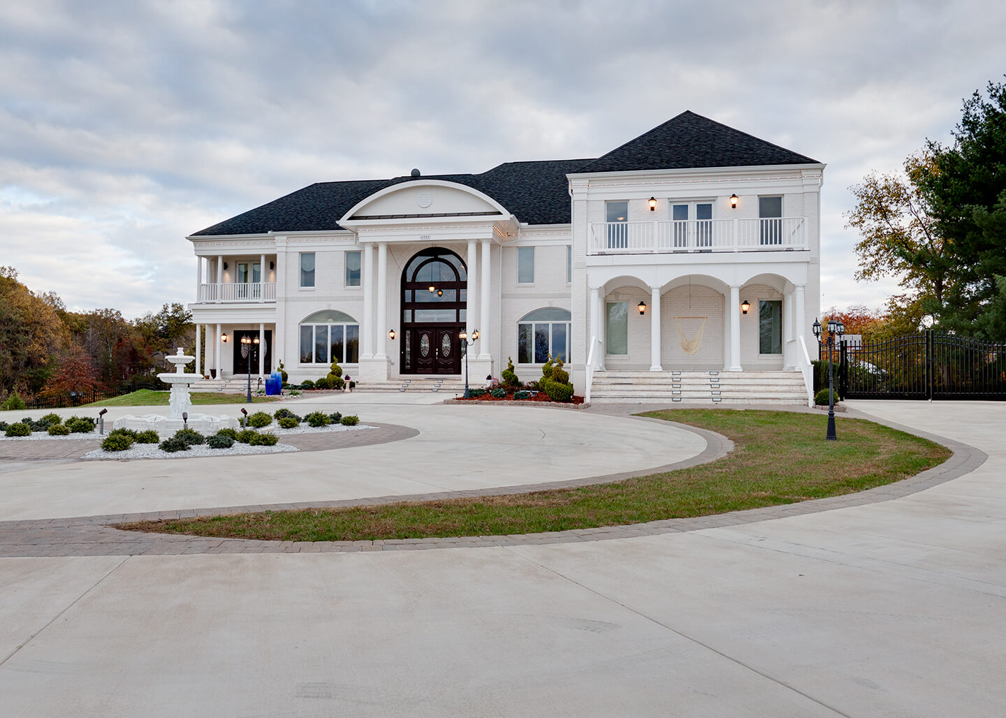 https://www.2023trophy.mpi360.com/wp-content/uploads/2022/09/12963_Golden_Meadow_Ct-2.jpg