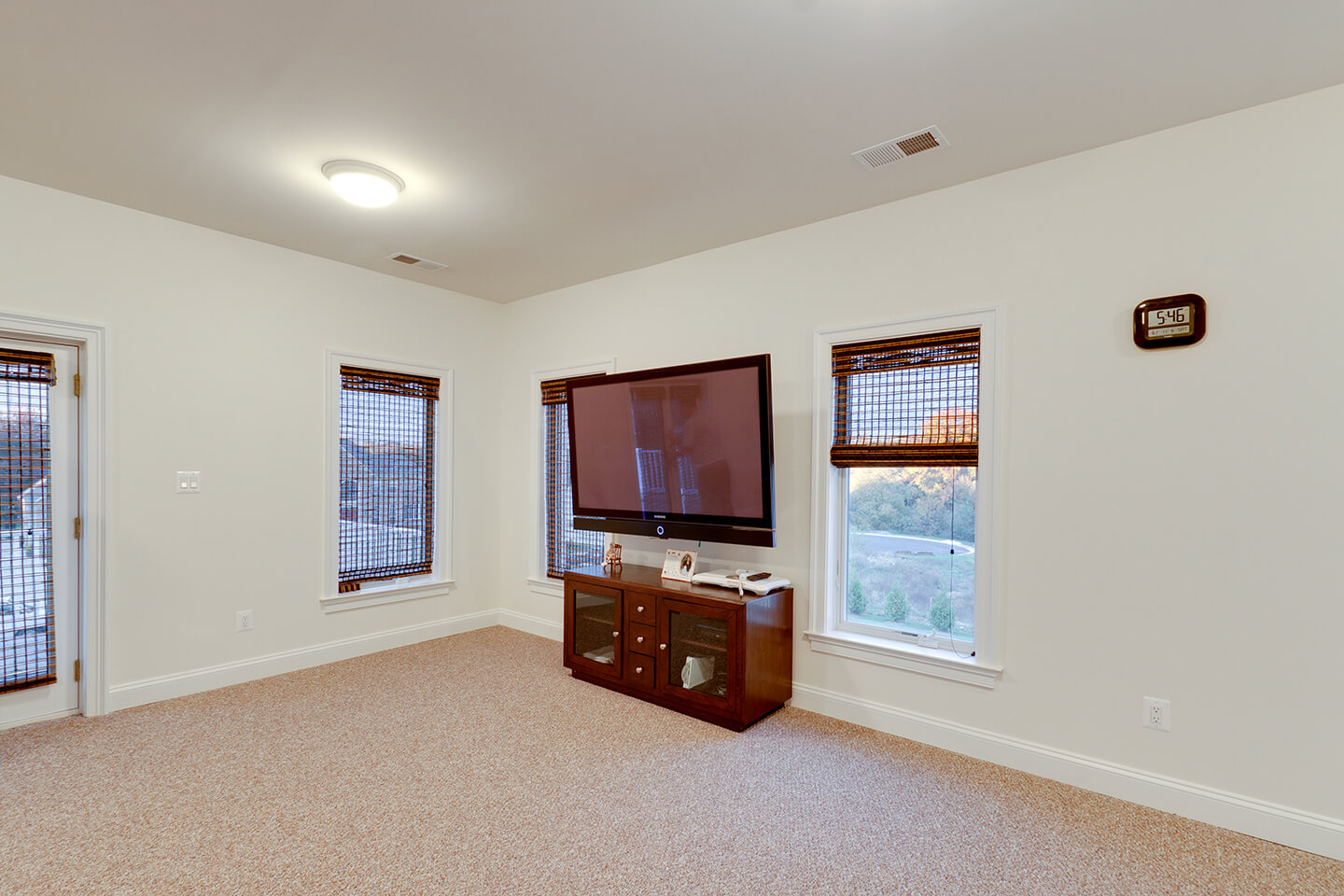 https://www.2023trophy.mpi360.com/wp-content/uploads/2022/09/12963_Golden_Meadow_Ct-66.jpg